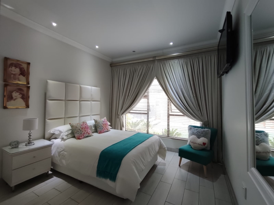 2 Bedroom Property for Sale in Flamwood North West